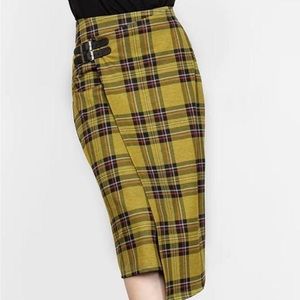 Disturbia plaid skirt US8